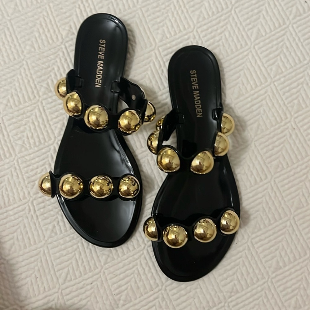 Steve Madden Chrishelle jelly Studded sandal size 7,